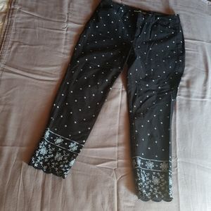 Old Navy Pixie high rise capri